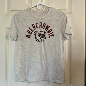 Abercrombie boys tee size 13/14